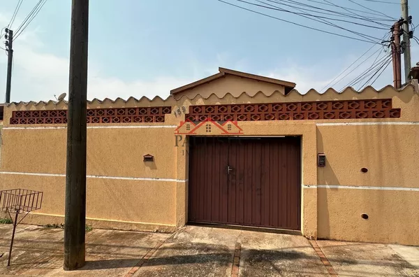 CA2914 - Casa a venda na Vila Rodrigues em Assis