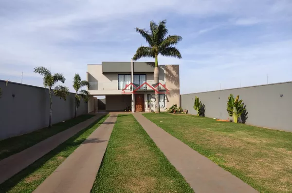 CA3224 - Sobrado de alto padrão à venda no Residencial Eldorado em Cândido Mota/SP