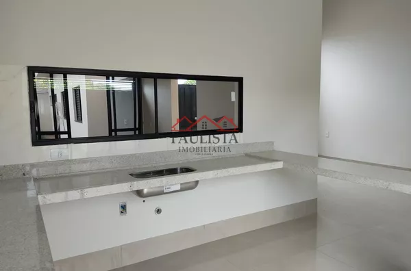 CA3331 - Casa à venda no Jardim Valência em Assis/SP