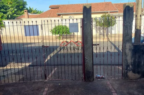 CA2861 - Casa a venda na Vila Progresso, Assis