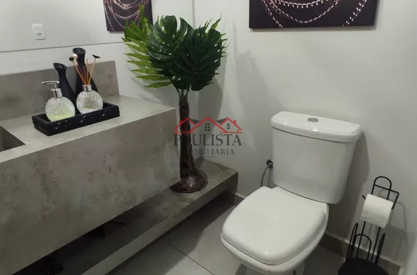 SO3135 - Sobrado à venda na Vila Orestes em Assis/SP
