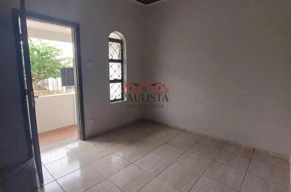 37 - Casa à venda no Centro em Assis/SP
