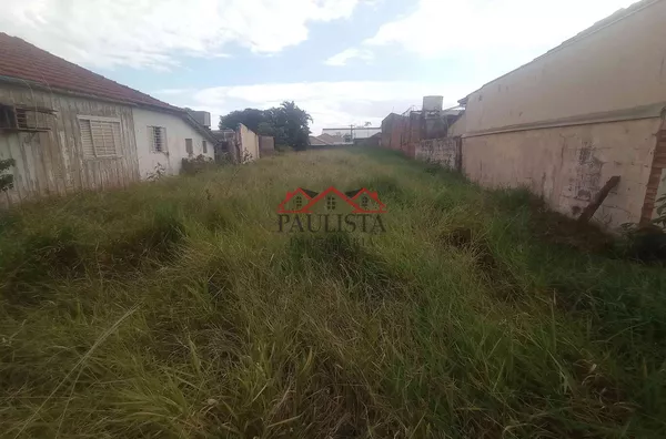 TERRENO A VENDA PRÓXIMO AO CENTRO