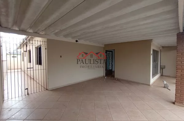 CA380 - Casa à venda na Vila Central em Assis/SP