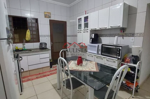 CASA PARA VENDA NO PARQUE UNIVERSITÁRIO 