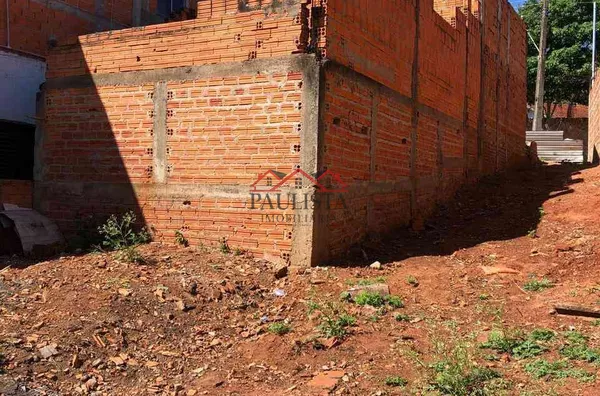 TERRENO PARA VENDA COM CASA JÁ INICIADA PRÓXIMO À DAVI PASSARINHO 