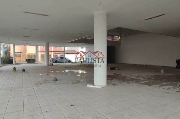 BA3140 - Barracão para locação na Vila Tênis Clube em Assis/SP