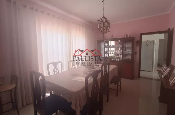 CA3003 - Casa para locação no Centro de Assis/SP