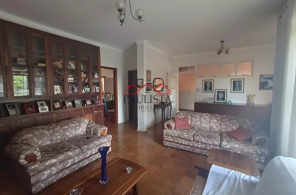 CA3129 - Casa à venda no Centro em Assis/SP