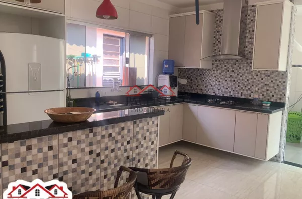 41605 - Casa a venda no Centro em Assis