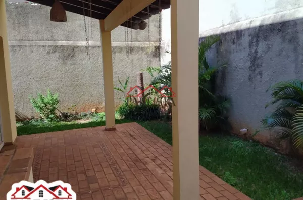 42041 - Casa a venda na Vila Ouro Verde em Assis