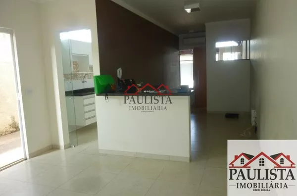 30427 - Casa a venda no Parque Universitário