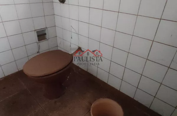 SO3133 - Sobrado à venda no Centro em Assis/SP - Próximo a Igreja Catedral de Assis