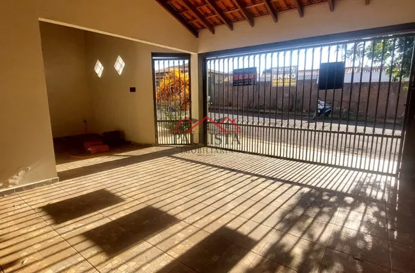CA3127 - Casa à venda no Centro em Assis/SP