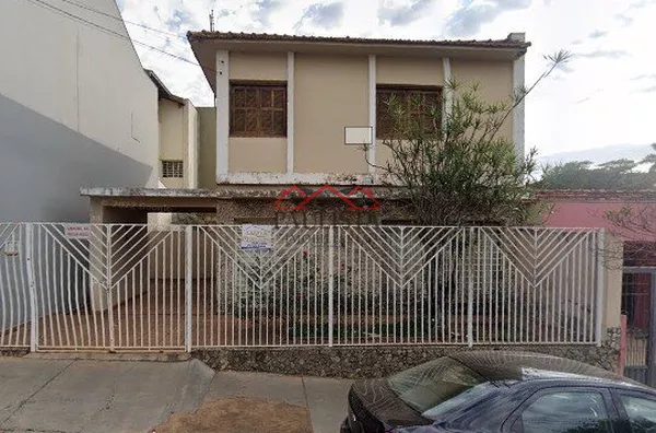 SO3133 - Sobrado à venda no Centro em Assis/SP - Próximo a Igreja Catedral de Assis