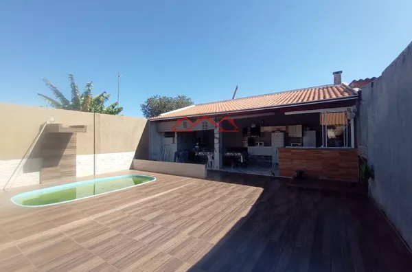 CA2703 - Casa à venda na Vila Ribeiro em Assis/SP