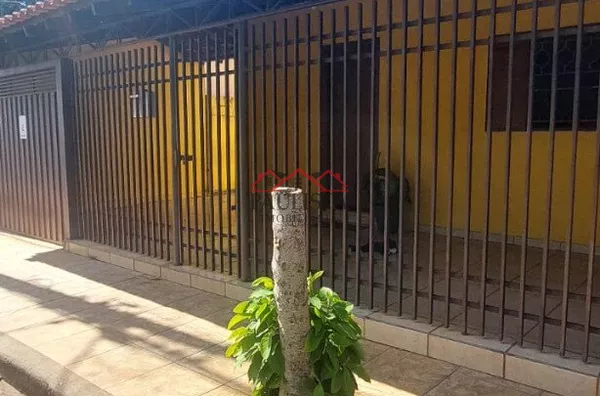 Casa residencial para venda na Vila Clementina em Assis-SP