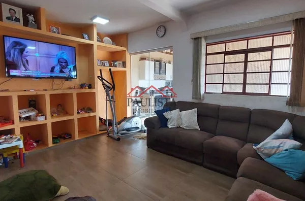 SO2917 - Casa a venda no Centro em Assis