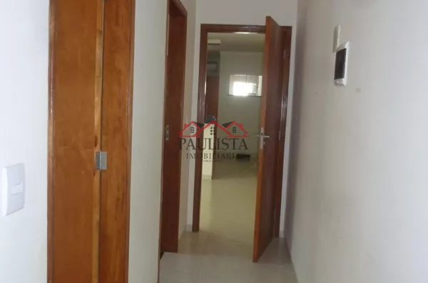 30427 - Casa a venda no Parque Universitário