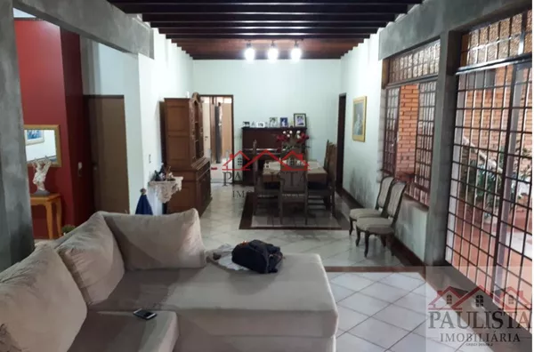 33687 - Casa à venda no Centro em Assis/SP
