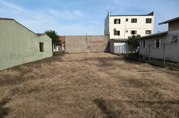 Terreno residencial / comercial