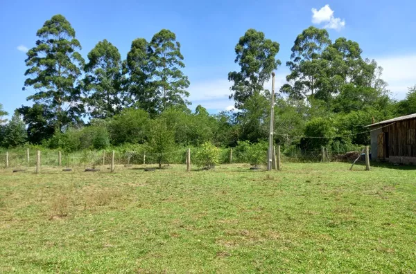 Sitio de lazer para venda no Bairro Barro Vermelho em Santo Antônio da Patrulha