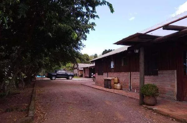 Sitio de lazer para venda no Bairro Centro em Caraá