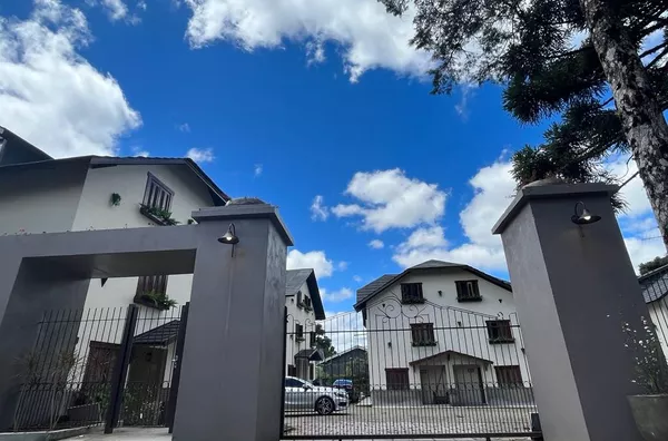 Casa geminada para venda,  Centro, Gramado