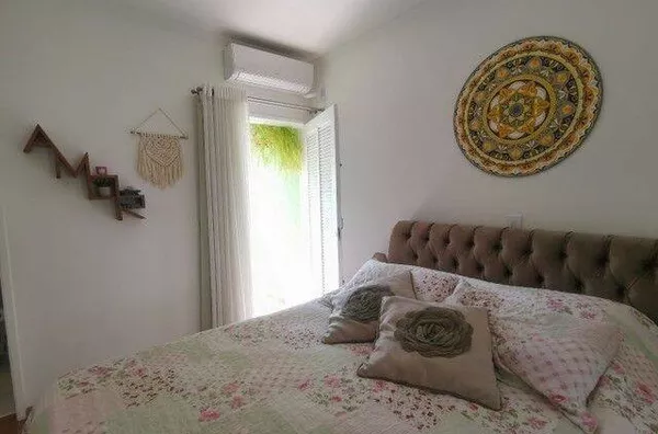 Sobrado com 2 quartos à venda, 85 m² por R$ 420.000 - Residencial de Ville - São José dos Campos/SP