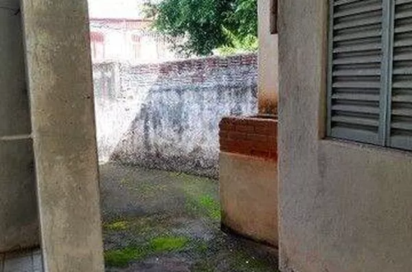 Casa com 2 dormitórios à venda, 100 m² por R$ 275.000,00 - Jardim Portugal - São José dos Campos/SP