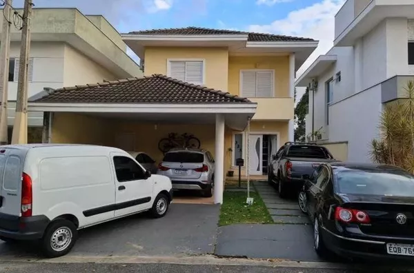 Casa com 4 quartos  280 m² por R$ 1.480.000 - Urbanova - São José dos Campos/SP