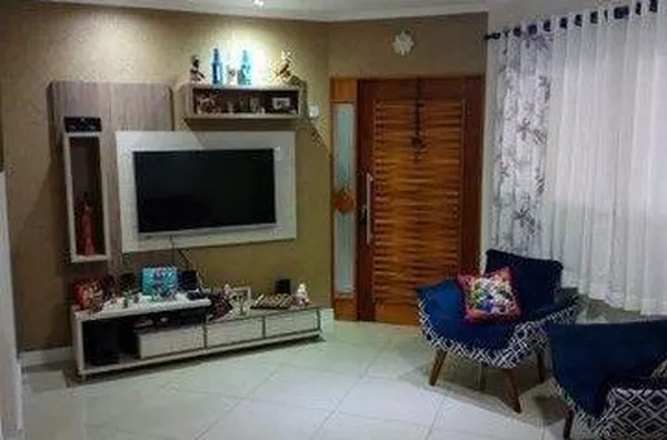 Casa com 3 quartos à venda, 130 m² por R$ 675.000 - Jardim Rodolfo - São José dos Campos/SP