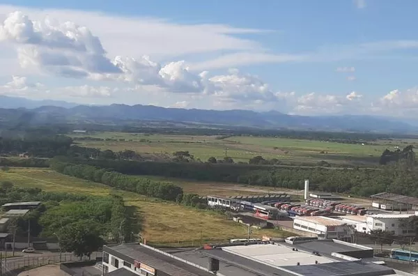 Apartamento com 3 dormitórios à venda, 65 m² por R$ 240.000,00 - Monte Castelo - São José dos Campos