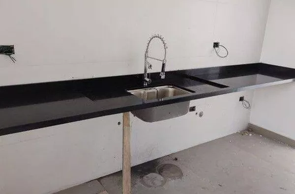 Casa com 3 dormitórios à venda, 152 m² por R$ 750.000,00 - Condomínio Terras do Vale - Caçapava/SP