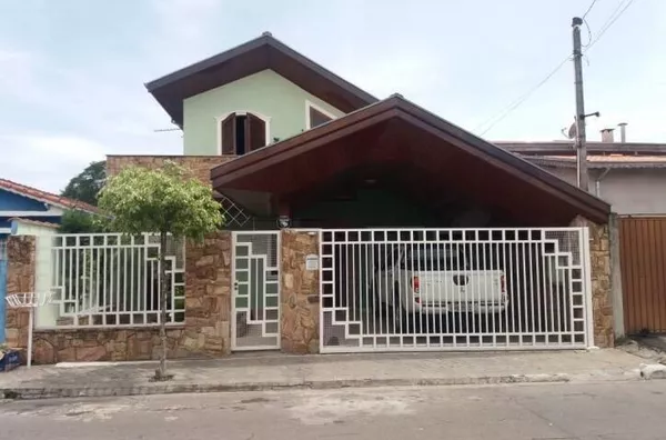 Casa com 3 dormitórios à venda, 185 m² por R$ 750.000,00 - Jardim Valparaíba - São José dos Campos/S