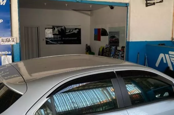 Casa com de 3 quartos com 3 Pontos Comerciais e Edicula Vila TAtetuba