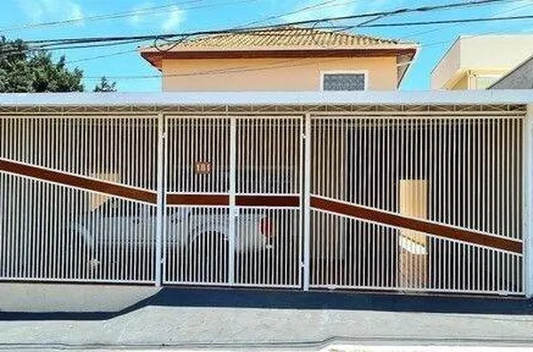 Casa com 4 dormitórios à venda, 250 m² por R$ 690.000,00 - Jardim Satélite - São José dos Campos/SP