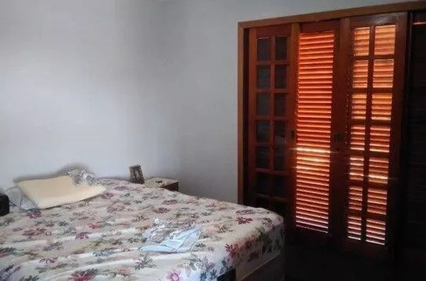 Casa com 4 dormitórios à venda, 190 m² por R$ 986.000,00 - Jardim das Indústrias - São José dos Camp