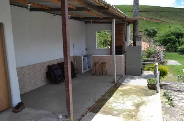 Pousada com 145.200 metros quadrados em Virginia, MG