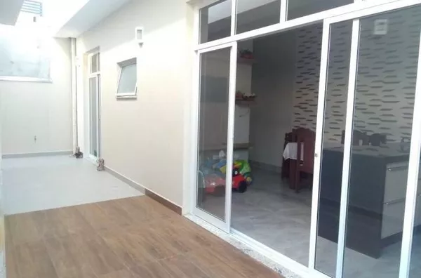 Casa com 3 quartos -  Jardim São Gabriel - Jacareí/SP