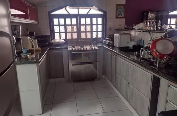 Casa com 8 quartos Jardim Motorama + Edicula