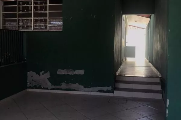 Alugo Casa no Jardim Valparaiba