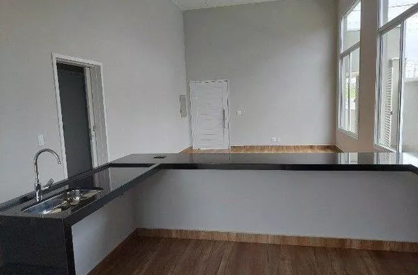 Casa com 3 dormitórios à venda, 156 m² por R$ 950.000,00 - Bairro Floresta - São José dos Campos/SP