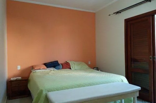 Casa com 4 quartos à venda, 242 m² por R$ 880.000 - Condomínio Portal da Mata - Caçapava/SP