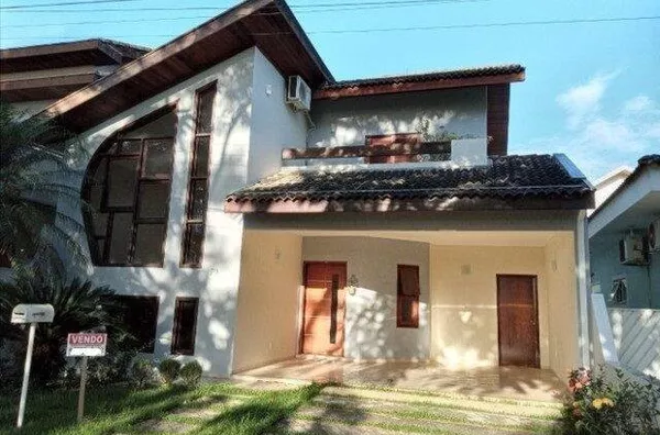 Casa com 4 quartos à venda, 242 m² por R$ 880.000 - Condomínio Portal da Mata - Caçapava/SP