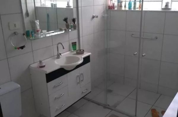 Casa com 3 Quartos à venda, 200m² - Parque Industrial