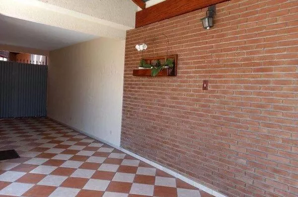 Casa com 2 quartos à venda, 145 m² por R$ 510.000 - Jardim Ismênia - São José dos Campos/SP