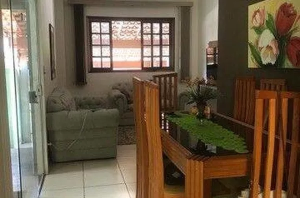 Casa com 3 quartos à venda, 120 m² por R$ 600.000 - Jardim Alvorada - São José dos Campos/SP