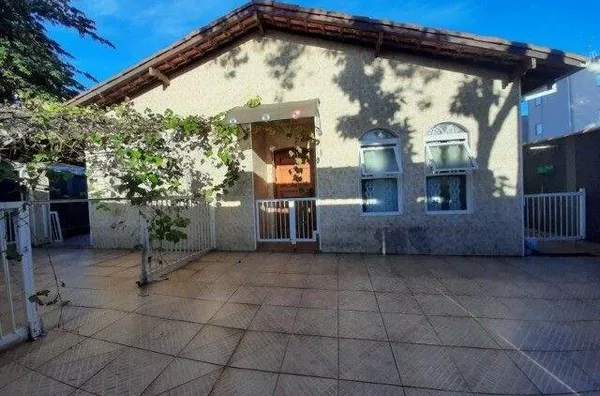 Casa com 3 dormitórios à venda, 100 m² por R$ 680.000,00 - Jardim das Indústrias - São José dos Camp