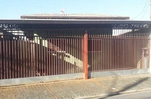 Casa com 4 dormitórios à venda, 215 m² por R$ 580.000,00 - Santana - São José dos Campos/SP